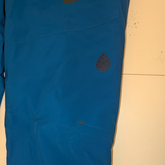 Stio Men Fernos Insulated Knicker Large 3/4 Pant Short Cosmic Blue NWT - Picture 3 of 5